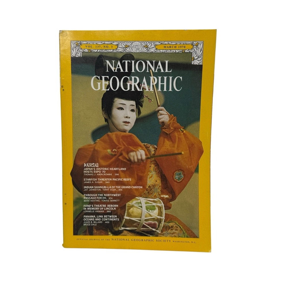 Vintage National Geographic Magazine March‎ 1970  Japan Starfish Oil Panama